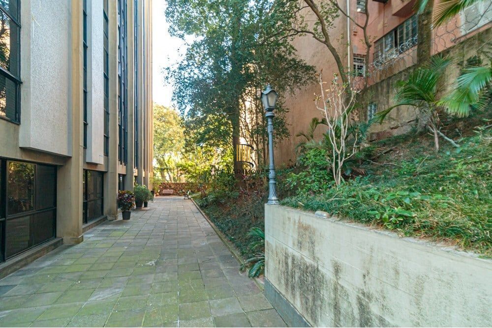 Apartamento 4 dormitórios no bairro Floresta