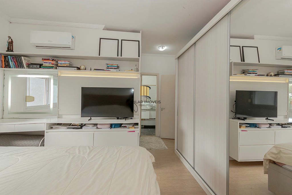 Casa de Condomínio 3 dormitórios no bairro Vila Nova