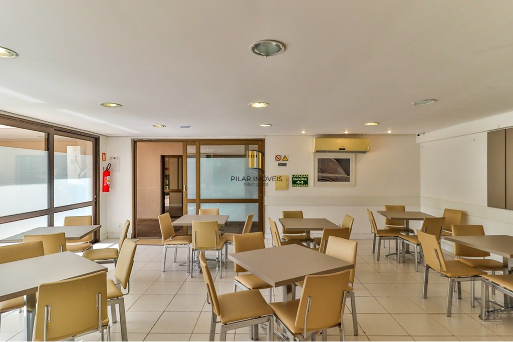 Apartamento 2 dormitórios no bairro Passo da Areia