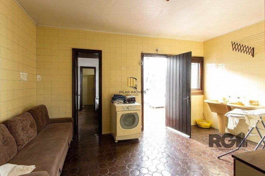 Casa 3 dormitórios no bairro Santa Tereza