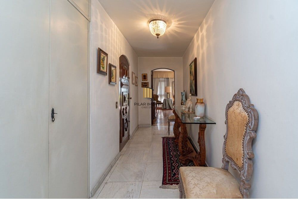 Apartamento 4 dormitórios no bairro Auxiliadora