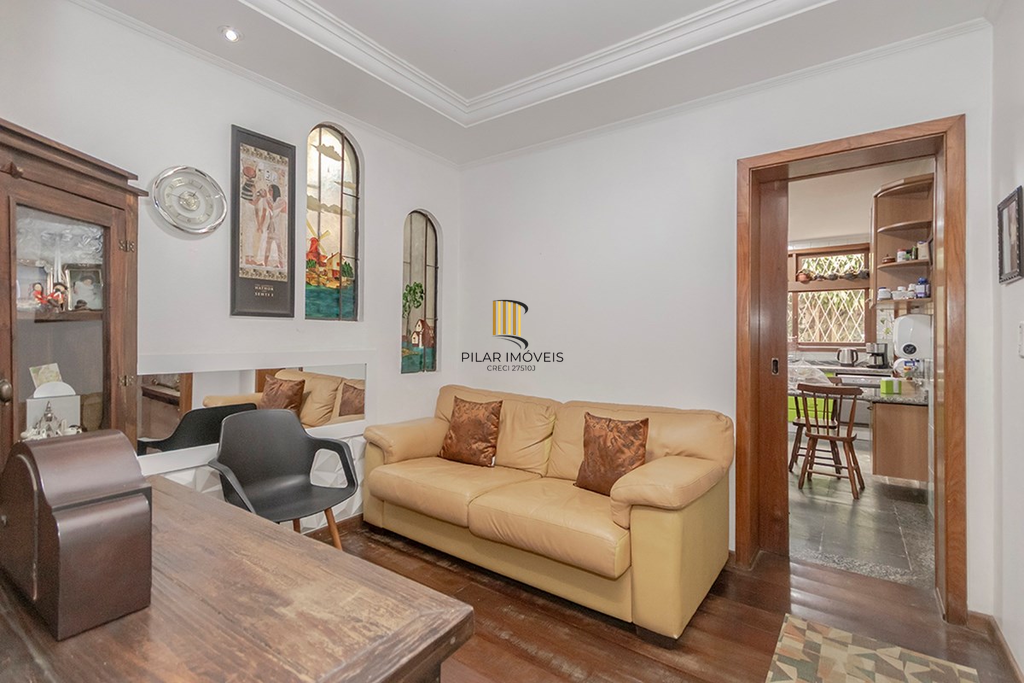Casa 4 dormitórios no bairro Passo da Areia