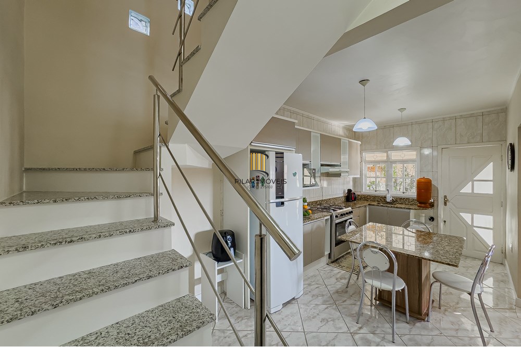 Casa 3 dormitórios no bairro Sarandi