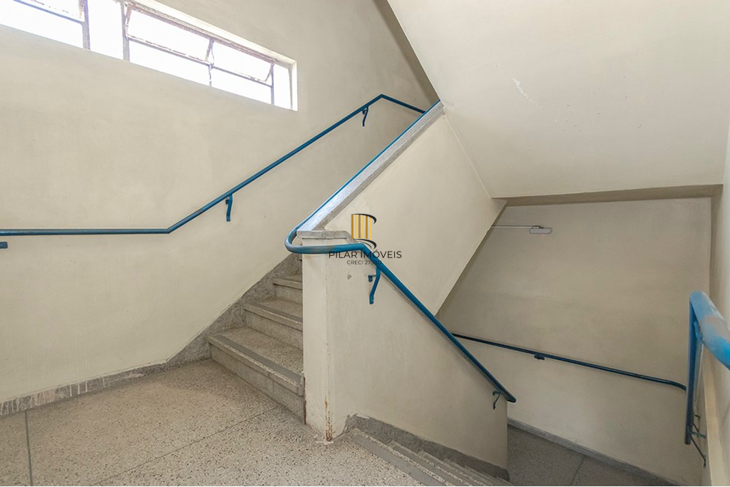 Apartamento 2 dormitórios no bairro Santana