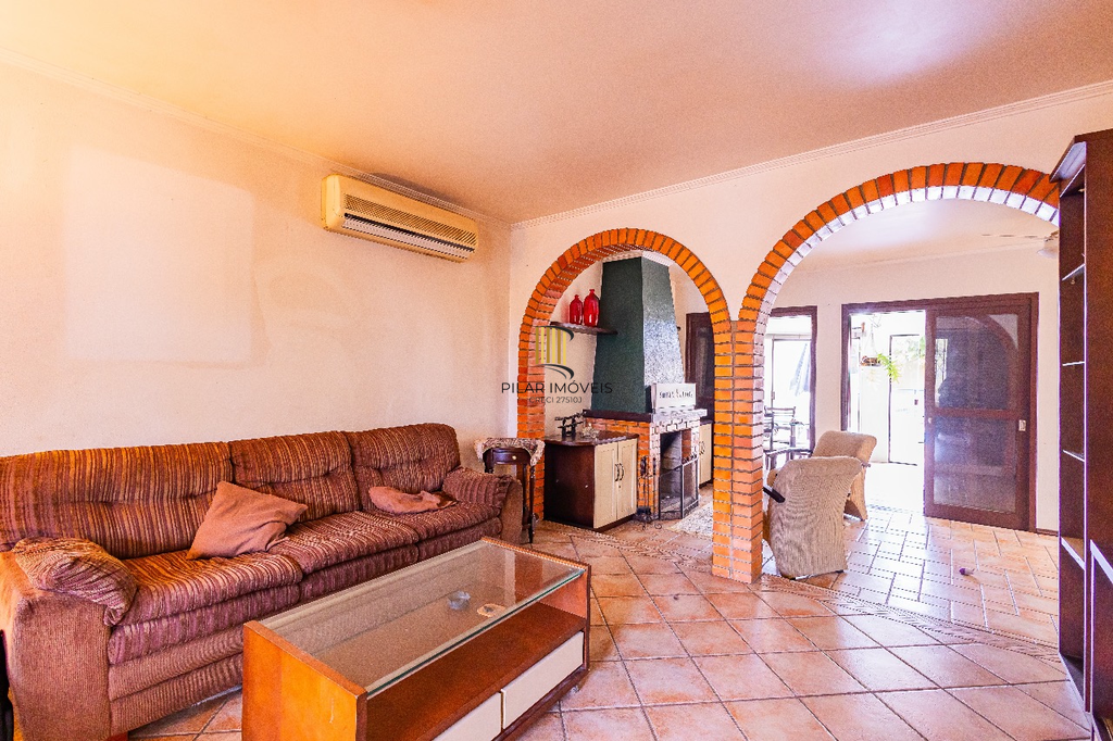 Casa 3 dormitórios no bairro Cristal