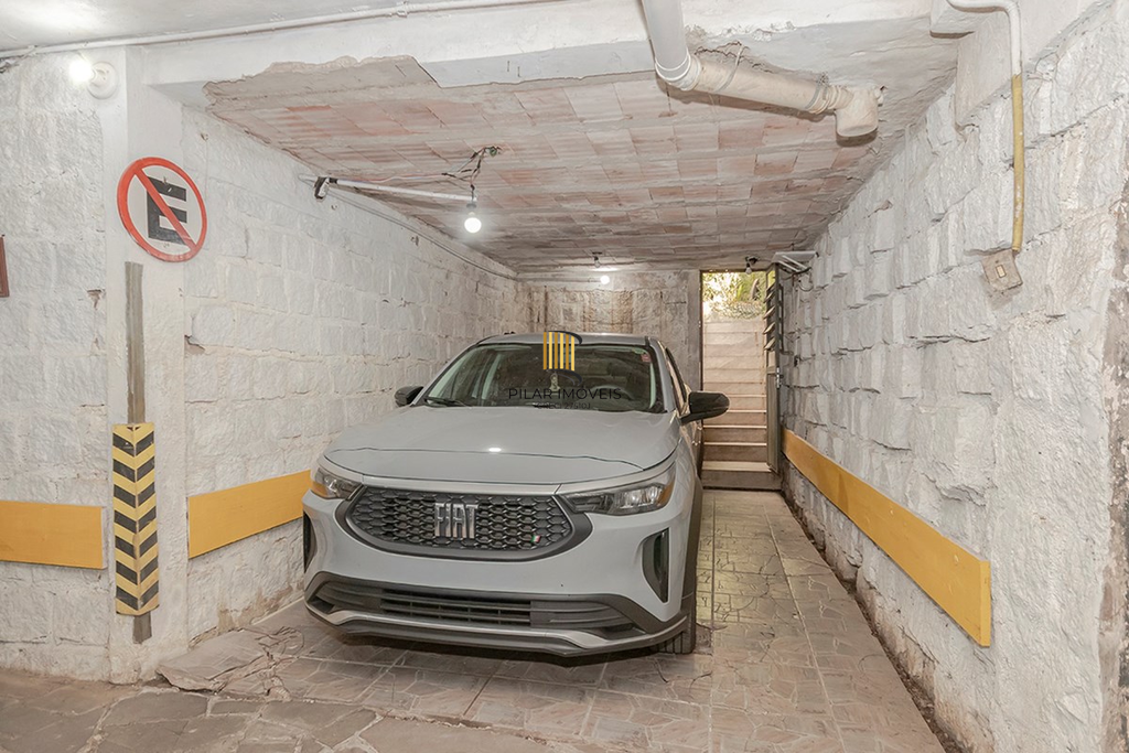 Casa 4 dormitórios no bairro Passo da Areia