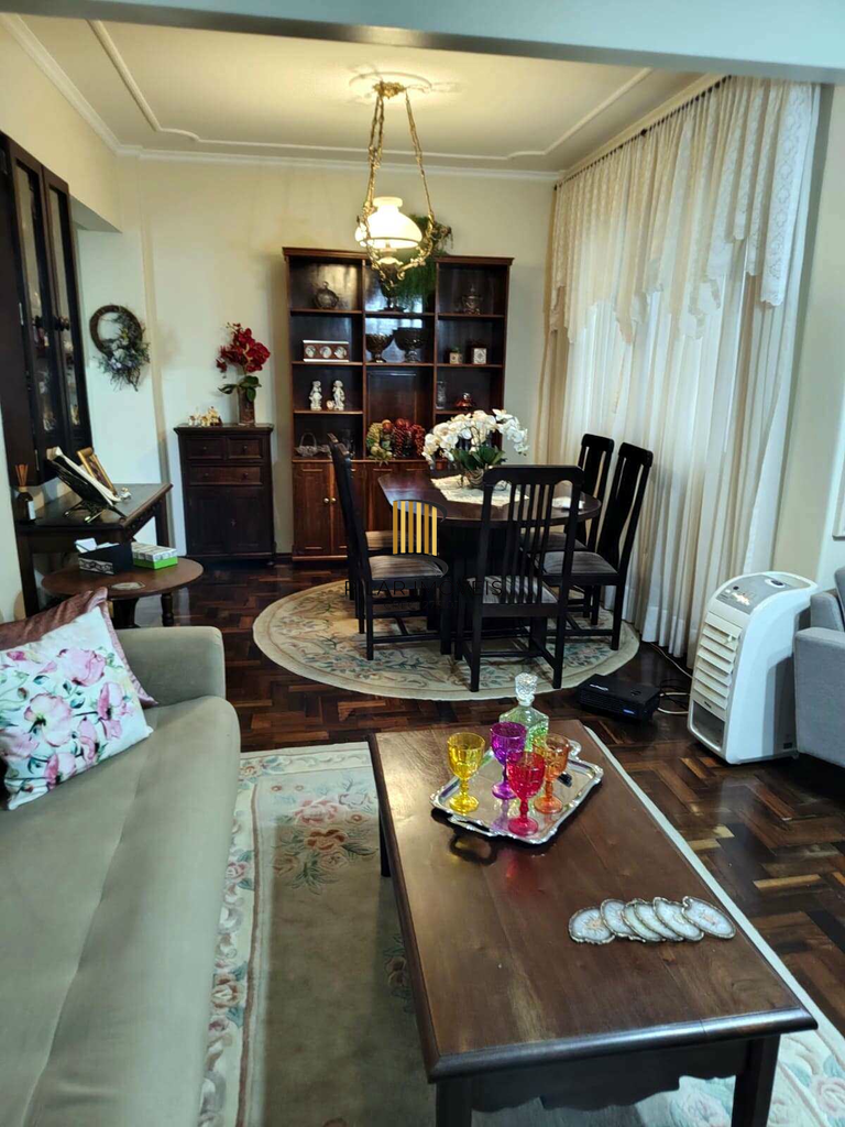 Apartamento 2 dormitórios no bairro Centro