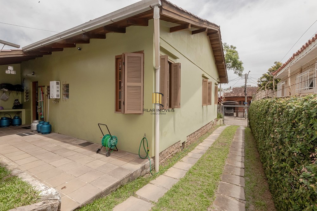 Casa 2 dormitórios no bairro Teresópolis