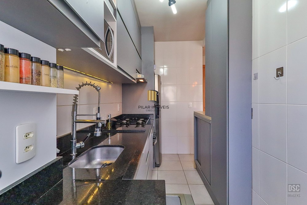 Apartamento 2 dormitórios no bairro Rubem Berta