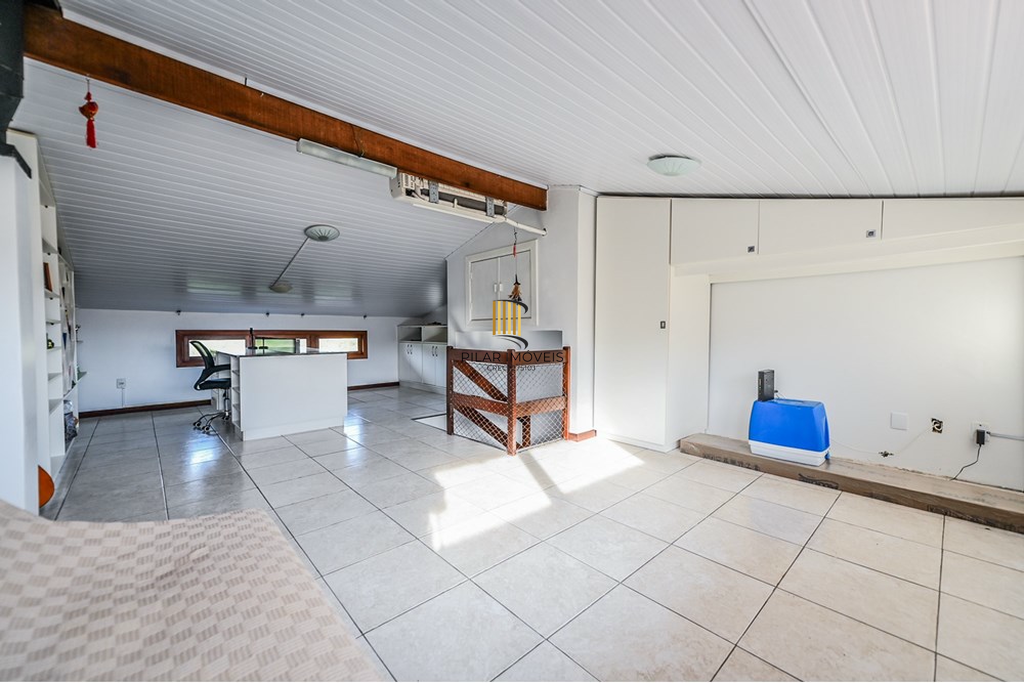 Casa de Condomínio 2 dormitórios no bairro Hípica