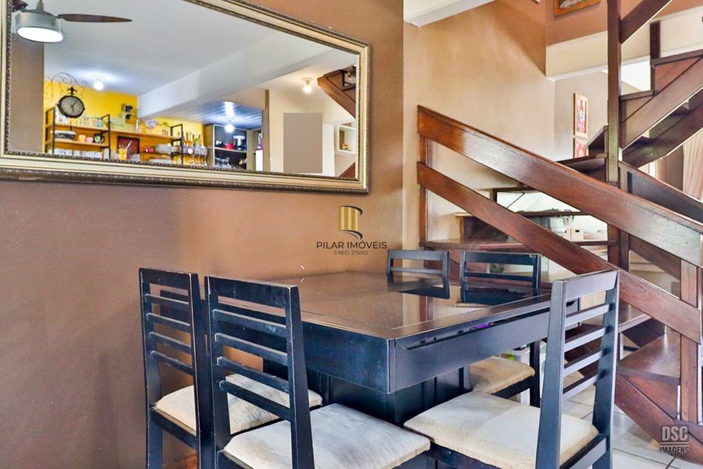 Casa de Condomínio 3 dormitórios no bairro Hípica