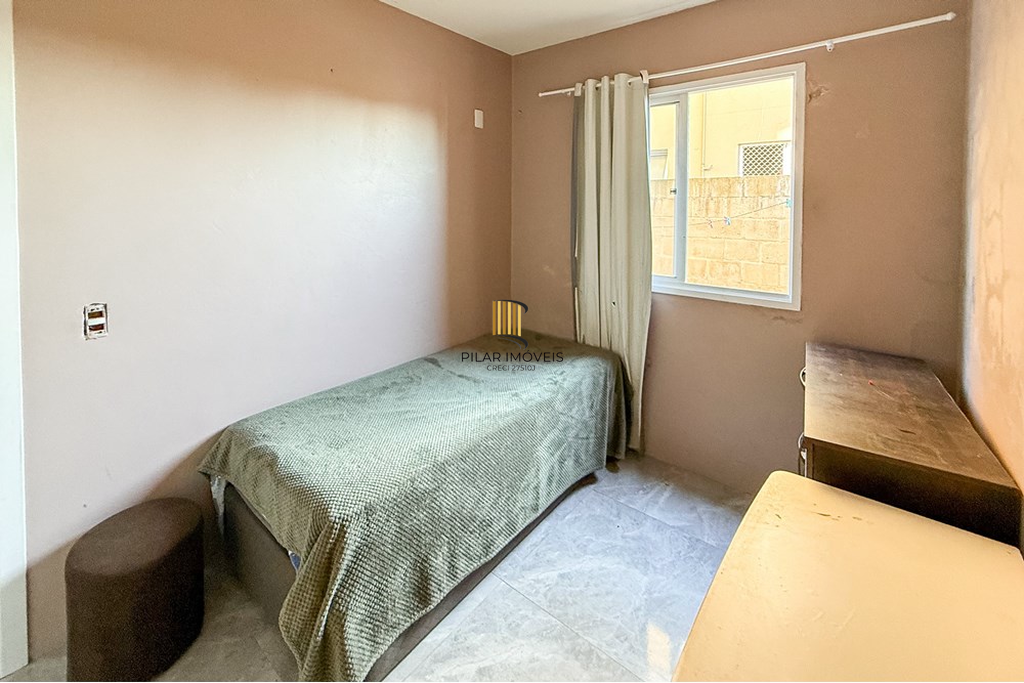 Apartamento 2 dormitórios no bairro Olaria