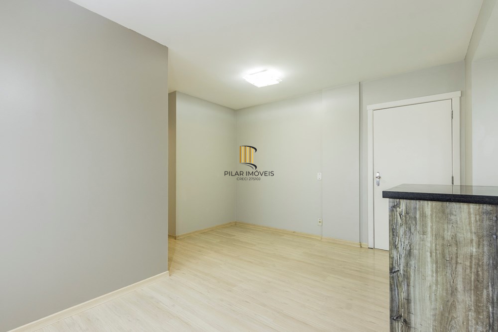 Apartamento 3 dormitórios no bairro Vila Ipiranga