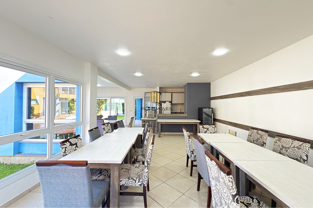 Casa 3 dormitórios no bairro Hípica