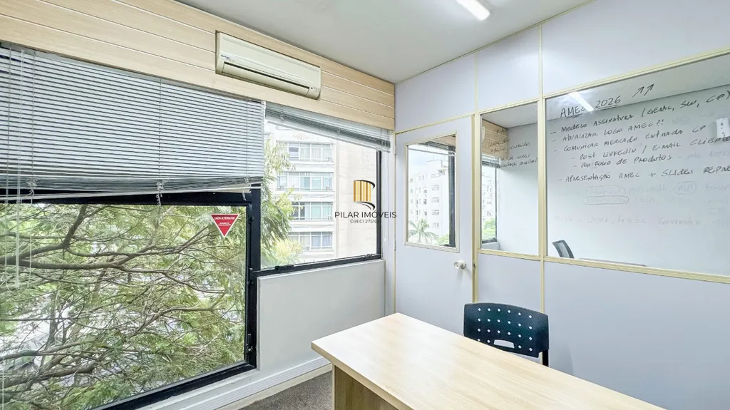 Sala Comercial no bairro Petrópolis