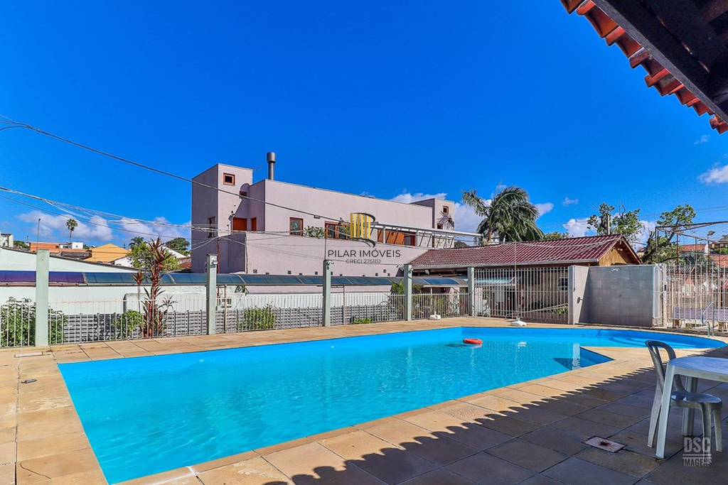 Apartamento 2 dormitórios no bairro Cavalhada