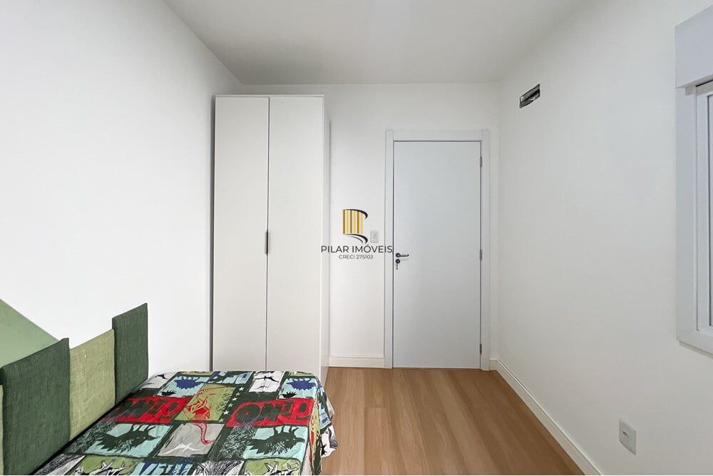 Casa de Condomínio 3 dormitórios no bairro Niterói