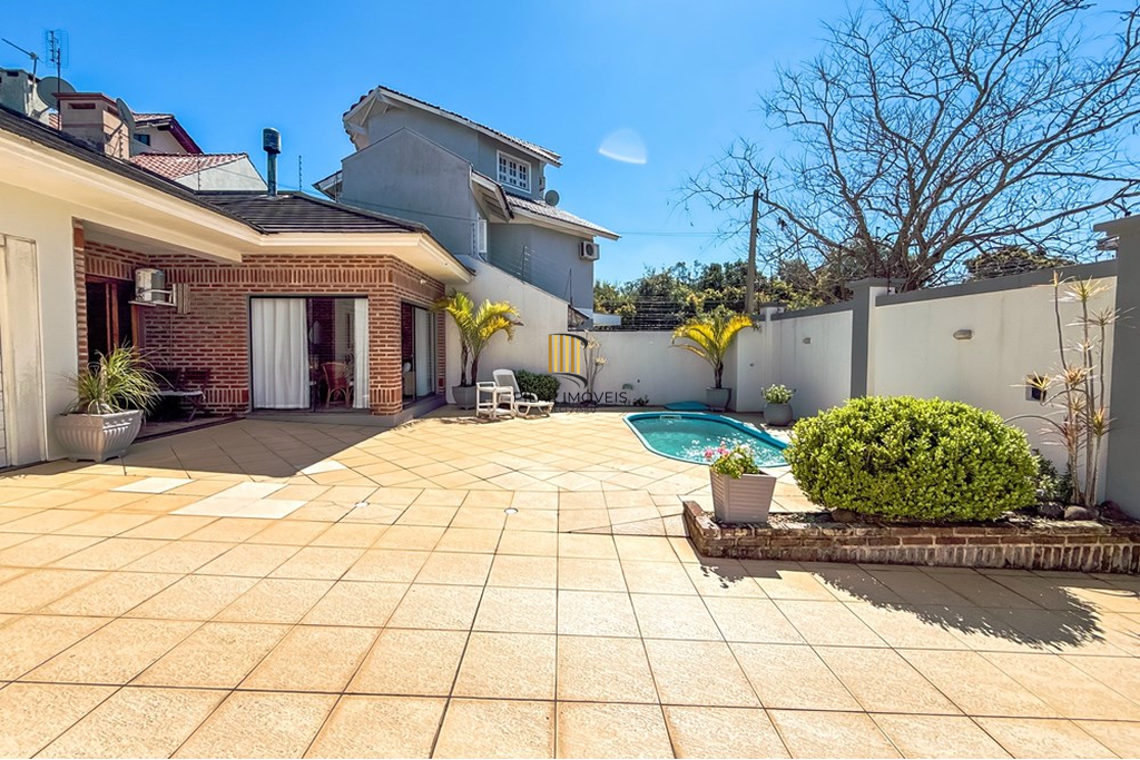 Casa 3 dormitórios no bairro Estância Velha