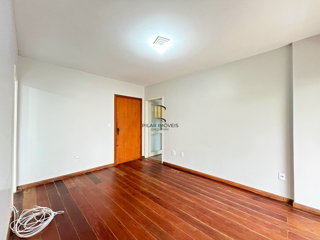 Apartamento 2 dormitórios no bairro Bom Fim