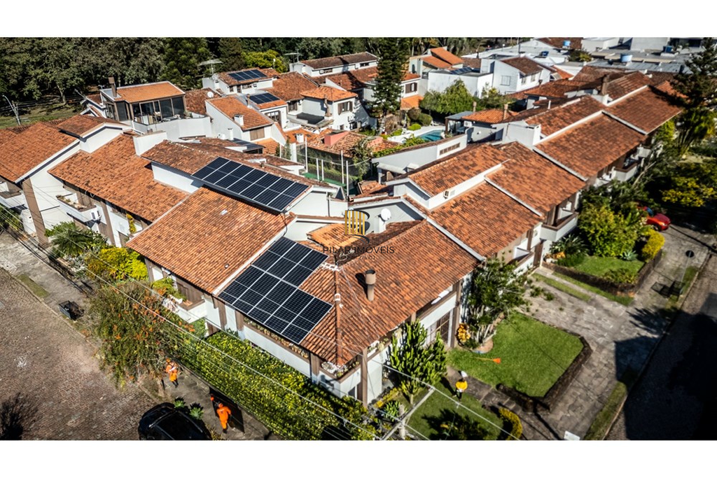Casa de Condomínio 4 dormitórios no bairro Três Figueiras