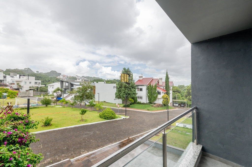 Casa de Condomínio 3 dormitórios no bairro Vila Nova