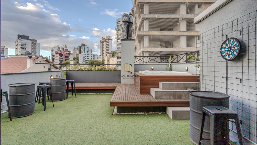 Cobertura 2 dormitórios no bairro Petrópolis