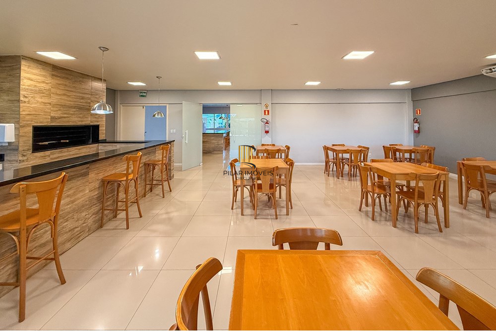 Apartamento 2 dormitórios no bairro Centro