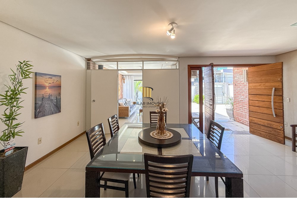 Casa 3 dormitórios no bairro Estância Velha