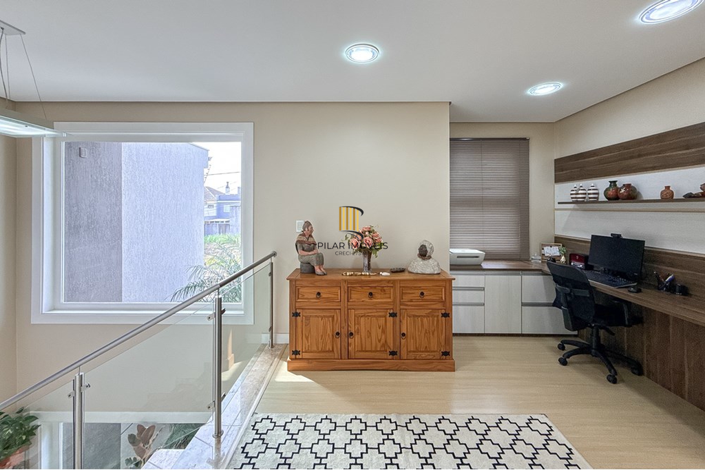 Casa 3 dormitórios no bairro Estância Velha