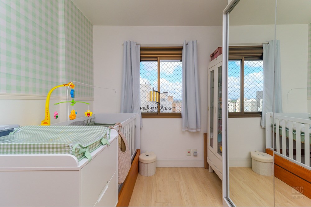 Apartamento 2 dormitórios no bairro Passo da Areia