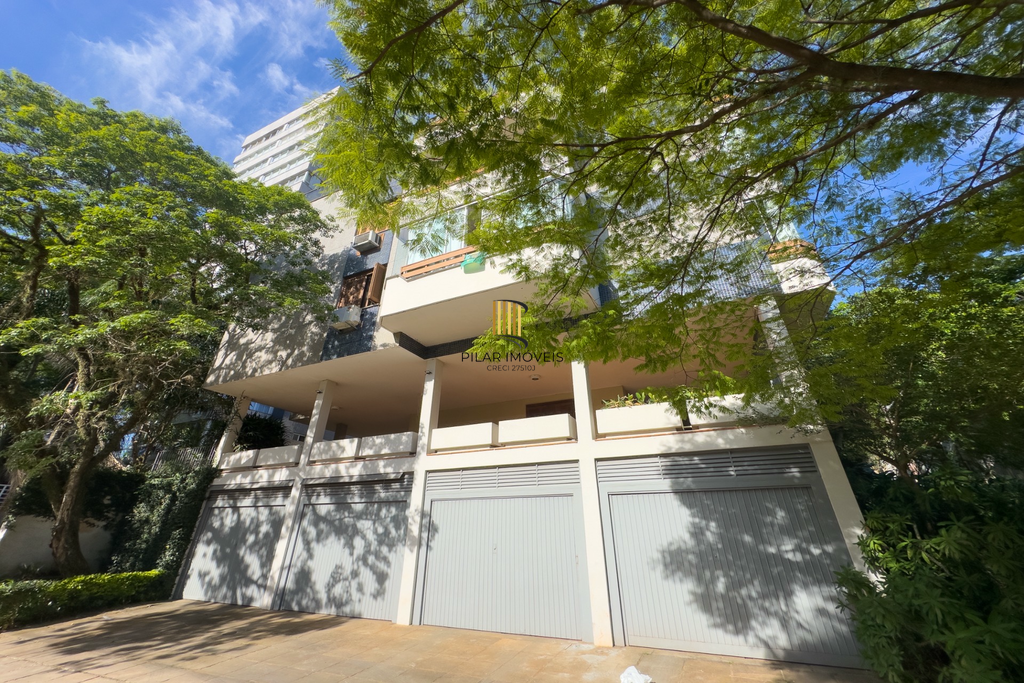 Apartamento 3 dormitórios no bairro Petrópolis