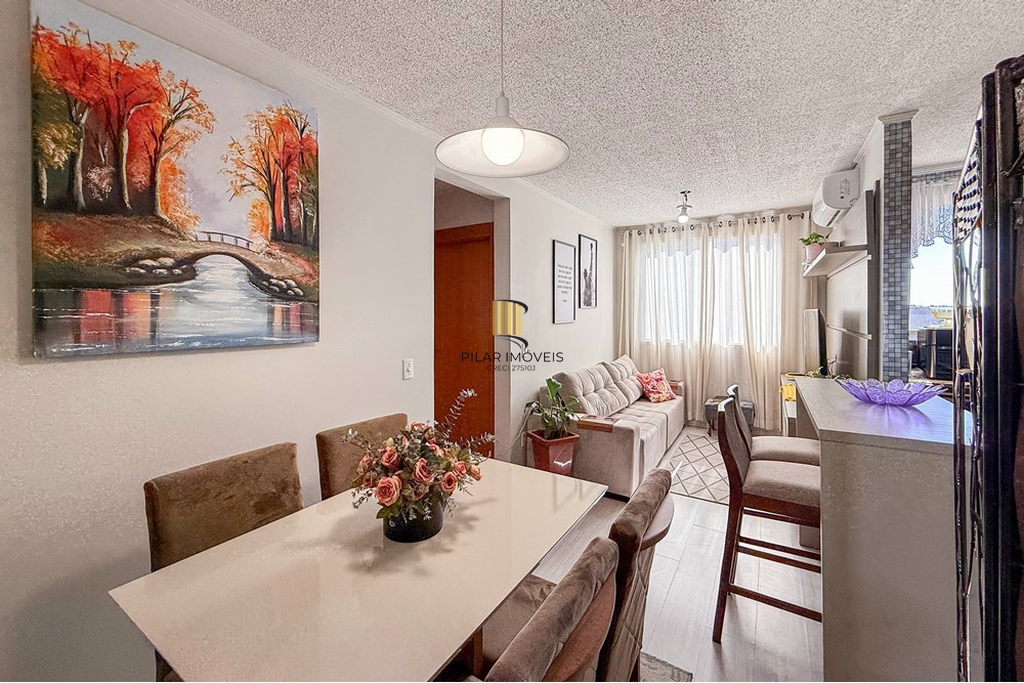 Apartamento 2 dormitórios no bairro Olaria