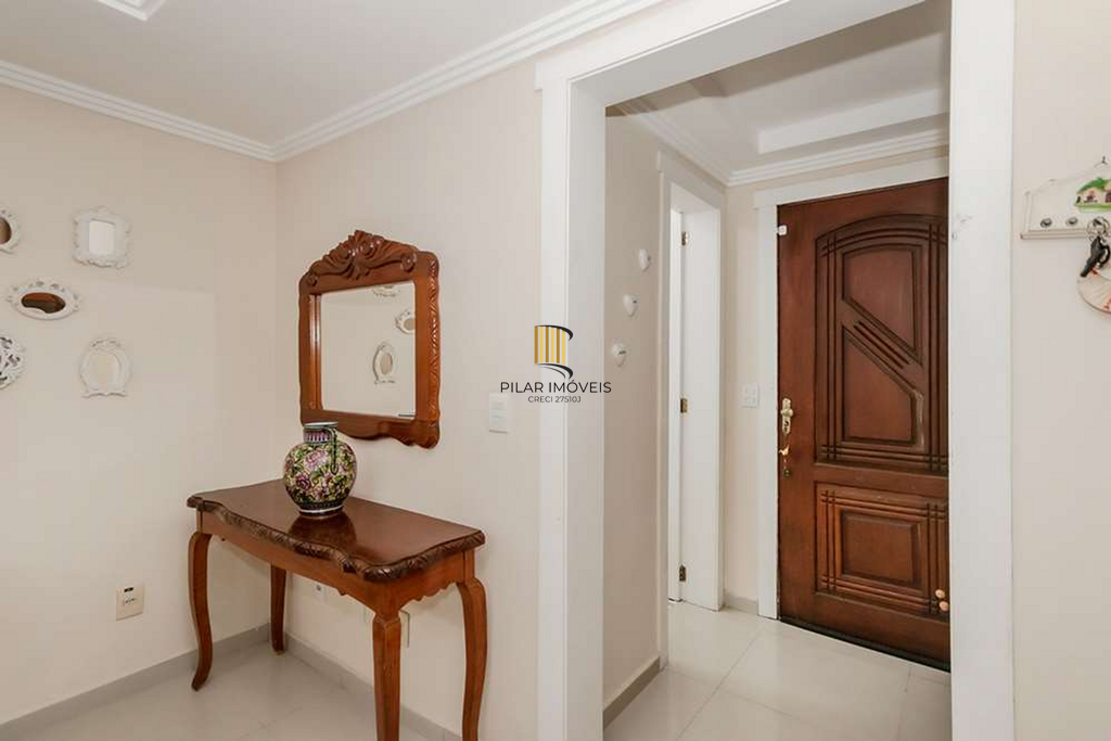 Casa 3 dormitórios no bairro Nonoai