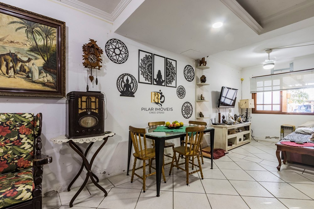 Casa de Condomínio 2 dormitórios no bairro Hípica