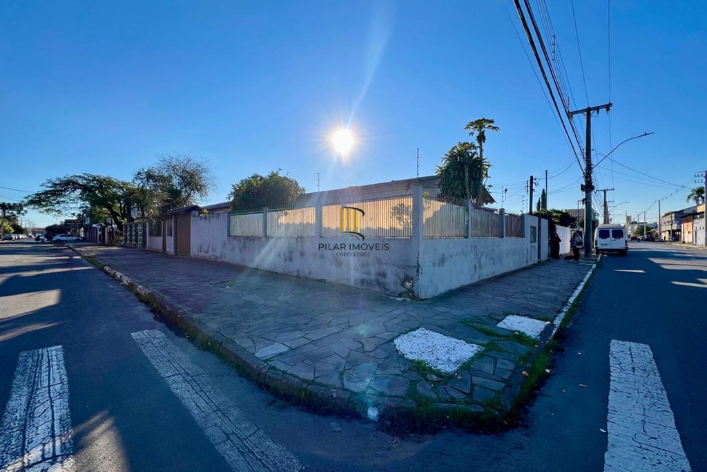 Casa 2 dormitórios no bairro Niterói