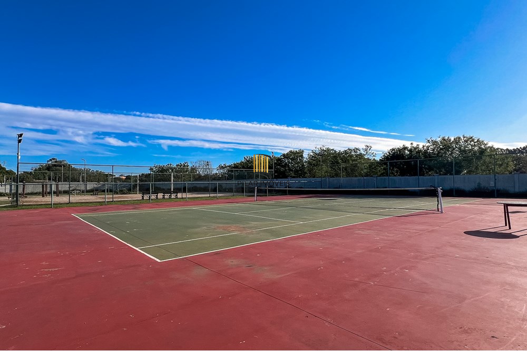 Casa de Condomínio 3 dormitórios no bairro Sanga Funda