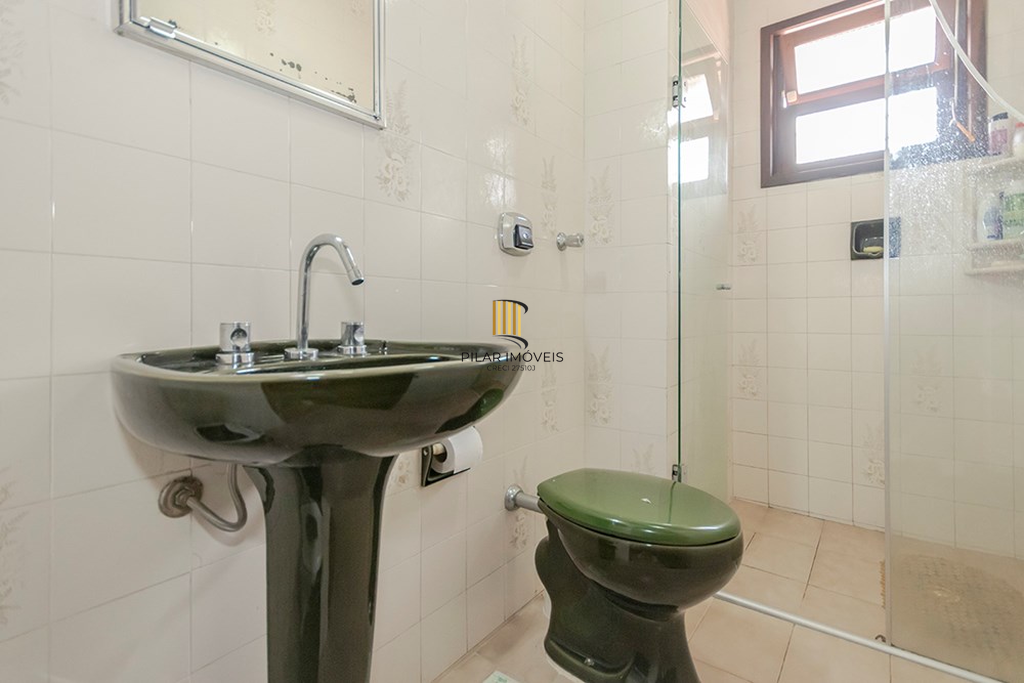 Casa 3 dormitórios no bairro Jardim Itu Sabará