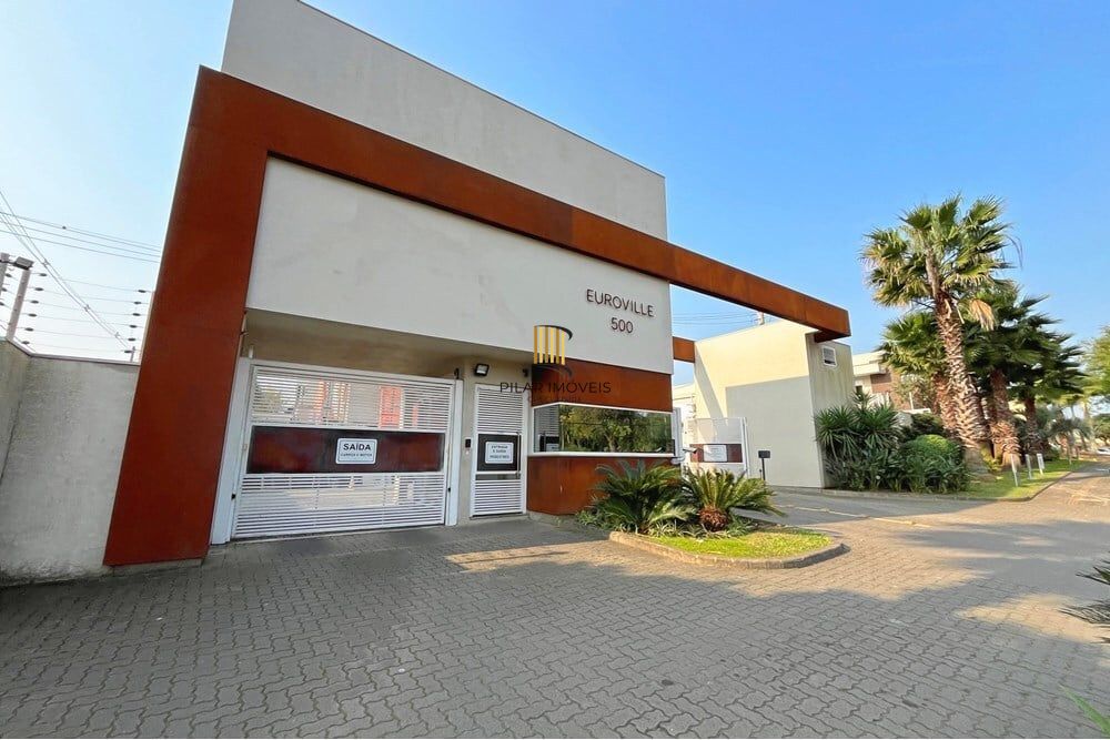 Casa de Condomínio 3 dormitórios no bairro Vila Nova