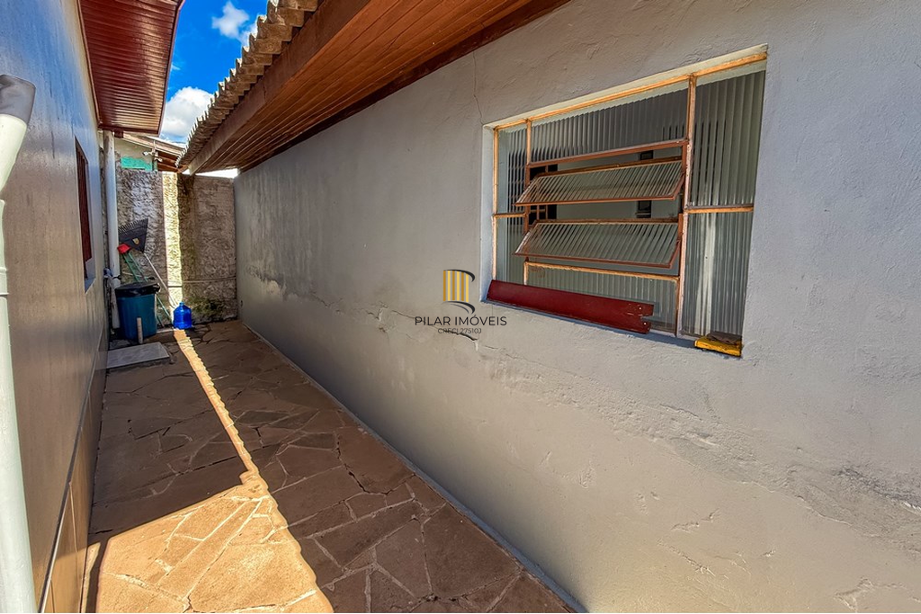 Casa 4 dormitórios no bairro Capão da Cruz