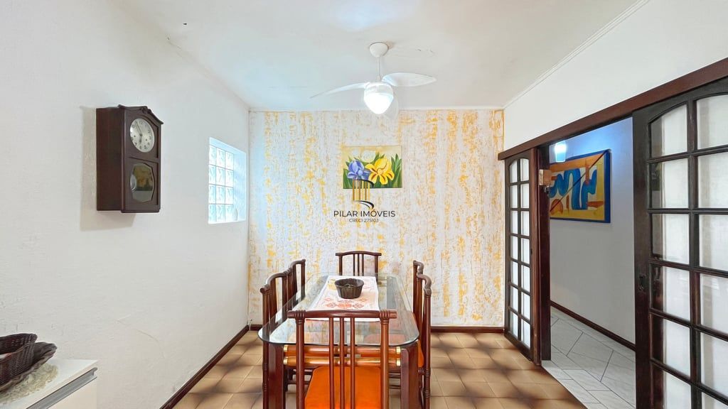 Casa 3 dormitórios no bairro Vila Nova