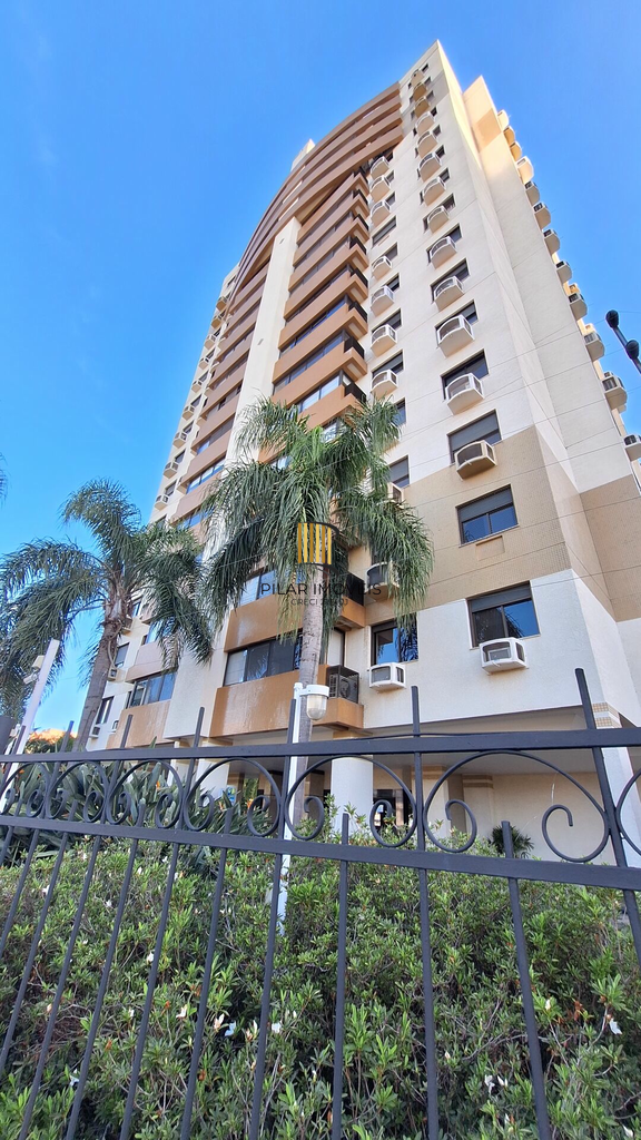 Apartamento 3 dormitórios no bairro Cristal