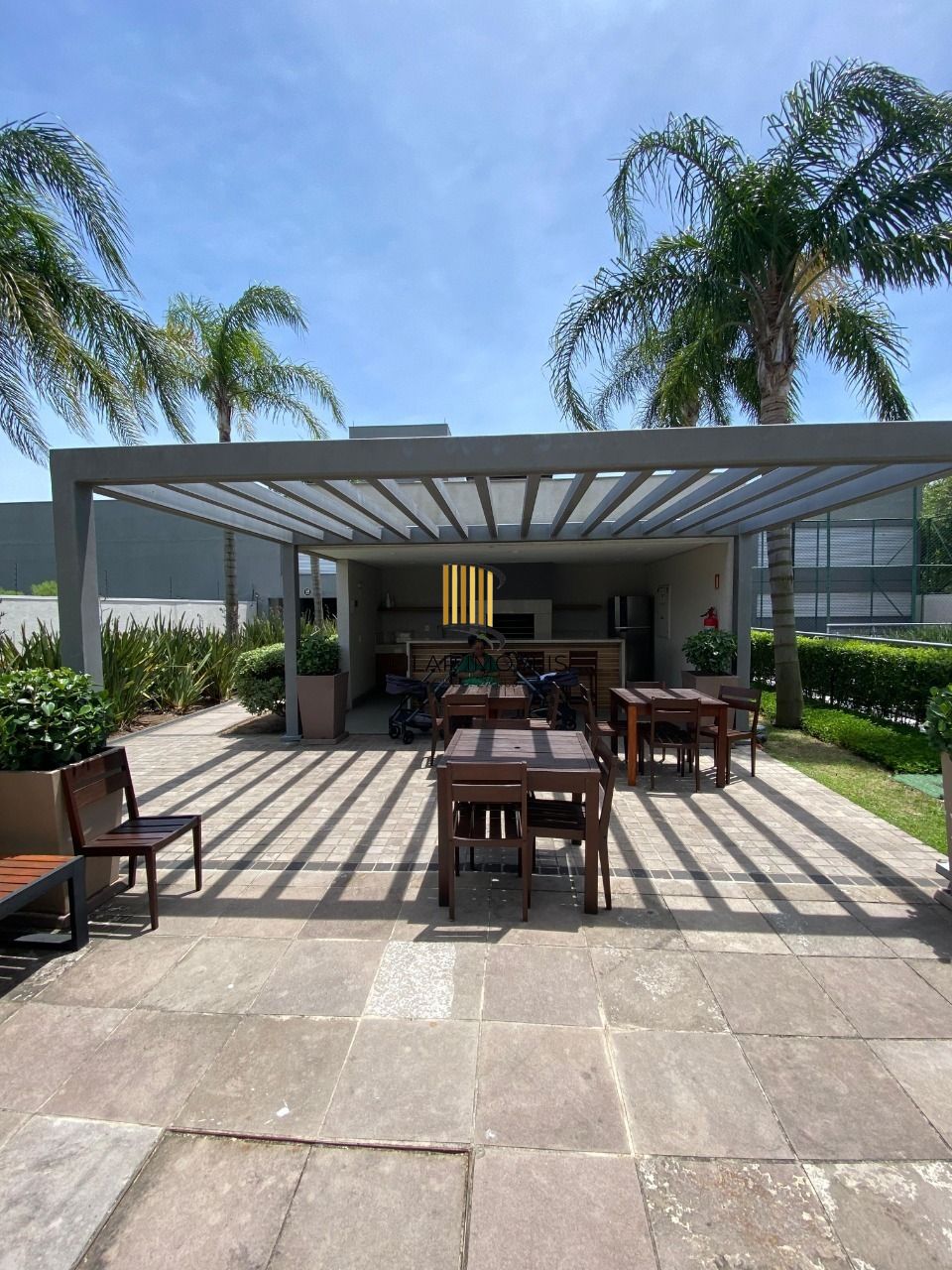 Apartamento 2 dormitórios no bairro Navegantes