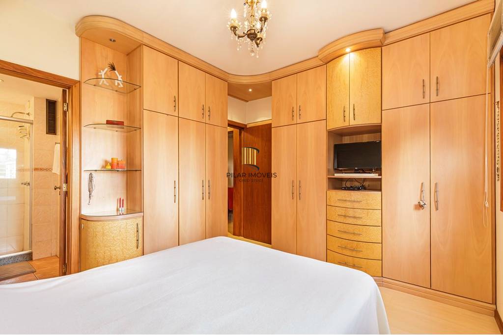 Apartamento 2 dormitórios no bairro Bom Fim
