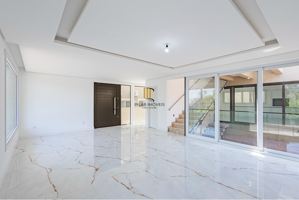 Casa de Condomínio 3 dormitórios no bairro Krahe