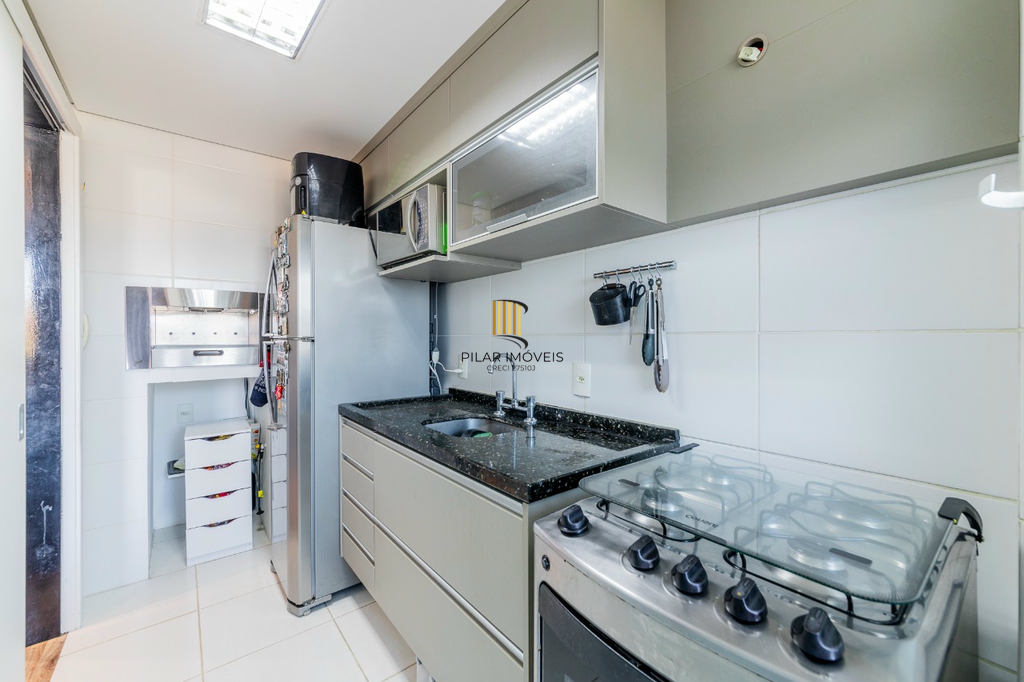 Apartamento 2 dormitórios no bairro Azenha