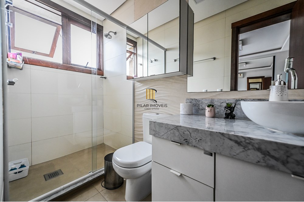 Casa de Condomínio 5 dormitórios no bairro São Lucas