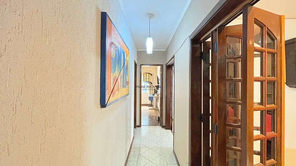 Casa 3 dormitórios no bairro Vila Nova