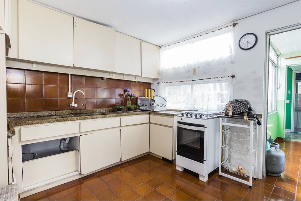 Apartamento 3 dormitórios no bairro Menino Deus