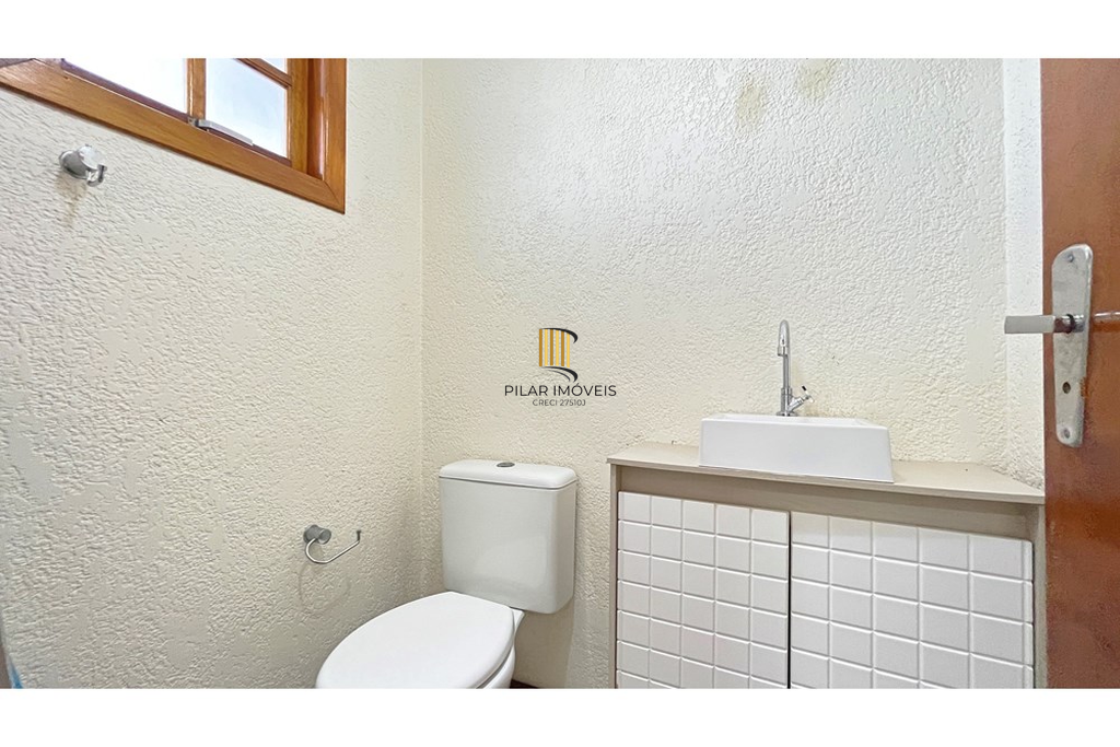 Casa 3 dormitórios no bairro Espírito Santo