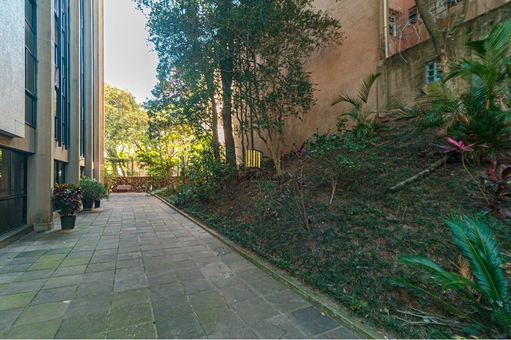 Apartamento 4 dormitórios no bairro Floresta